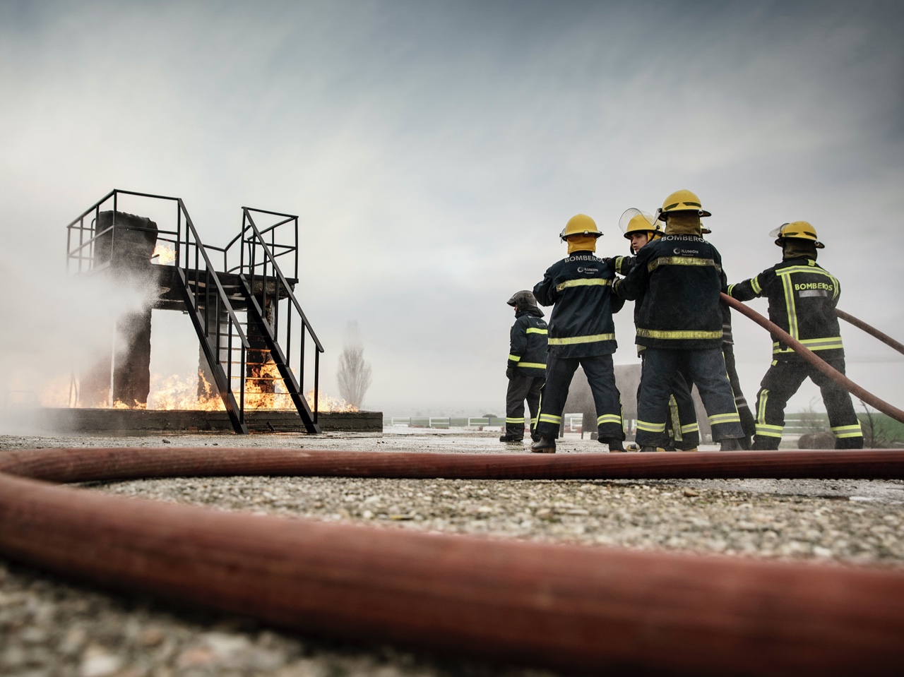 Prácticas, sofocando incendio | El instituto